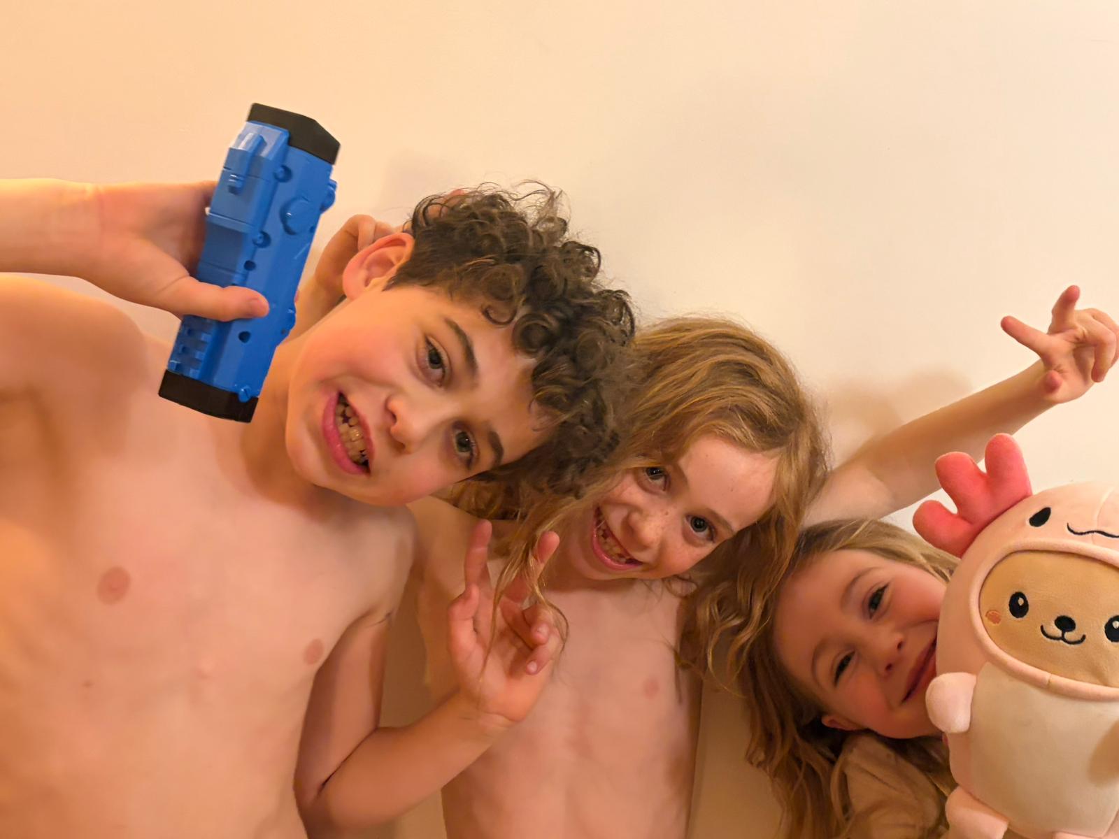 Noé, Lou, Zélie et Calistée